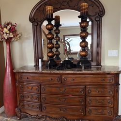 COMPLETE BEDROOM FURNITURE SET 