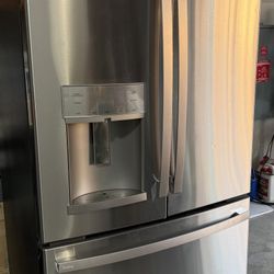 GE Brand New refrigerator 
