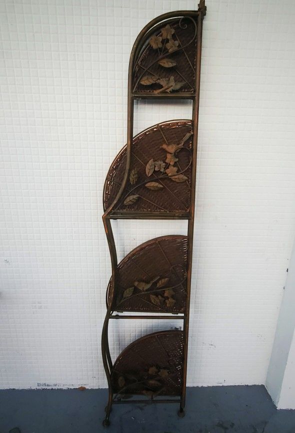 Detailed Iron And Rattan Folding Corner Shelf