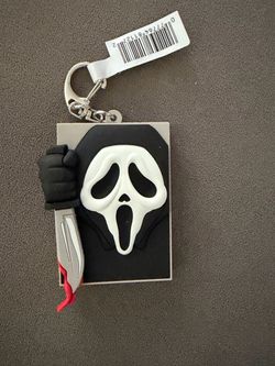 Ghostface Scream Keychain with Knife