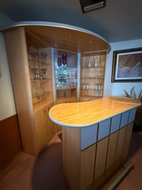 Italian 5 Piece Bar, Excellent Condition