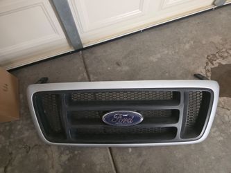 2005 Ford F150 grill