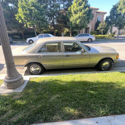 1986Mercedes-Benz 300