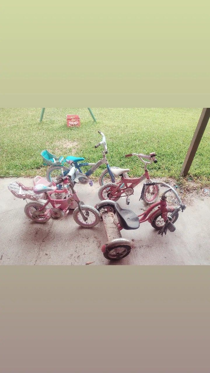 5 Used Girls Bikes $50.(Negotiable)