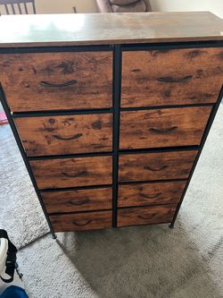 Lightweight dresser