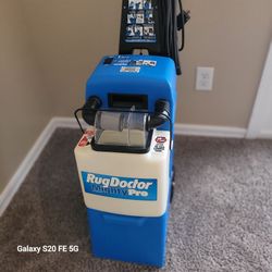 Carpet  cleaner-RugDoctor Mighty Pro