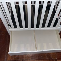 Mini Crib With Storage Drawer Underneath 