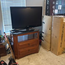 Tv With Marble Stand 