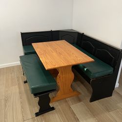 Breakfast Nook