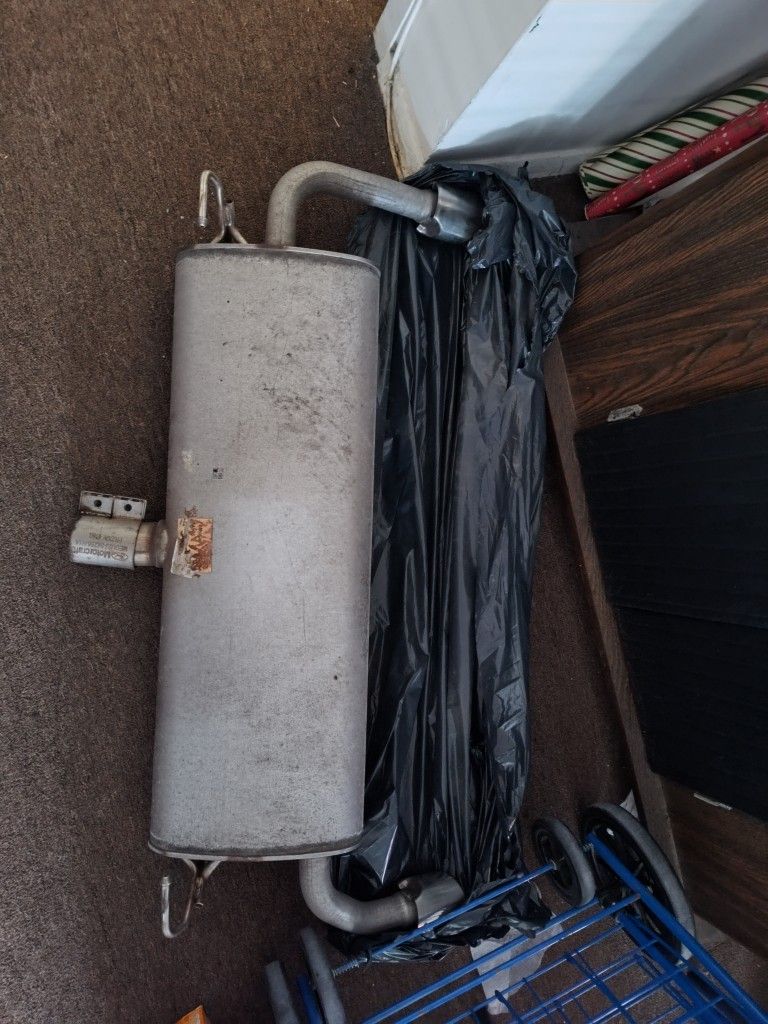Exhaust Muffler