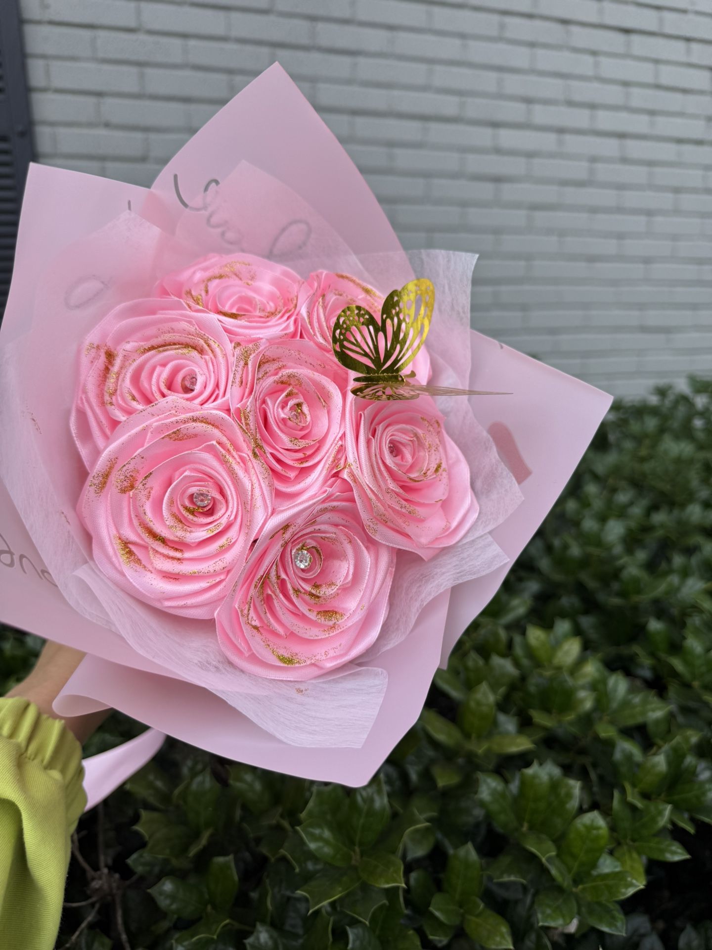 Elegant Satin Flower Bouquet – Timeless Beauty for Any Occasion