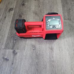 Erramienta Milwaukee M18  Nuevo 