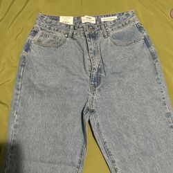 mom jeans