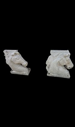 Marble horse set 2.5 ft