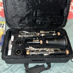 Lazarro Beginner Bb Clarinet with Case & Accessories – Good Condition