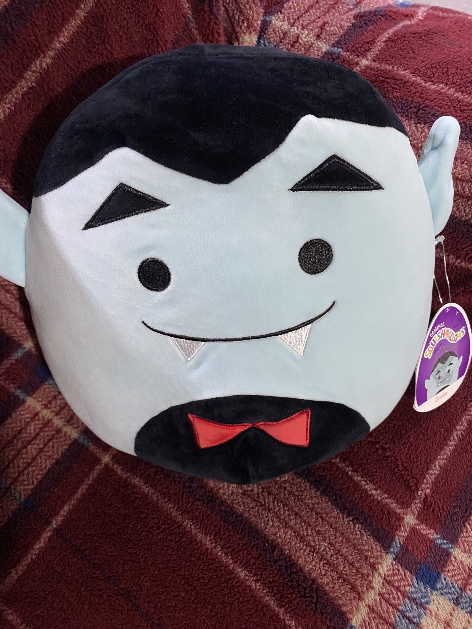 Drake the Vampire Squishmallow