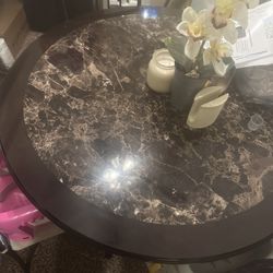 Dining Room Table And Chairs Set Of 4
