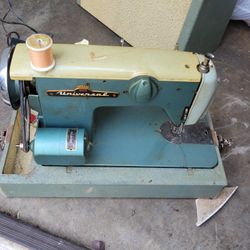 Antique Sewing Machine 