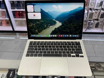 Macbook AiR 2020 M1 8GB 256GB  Pre-owned