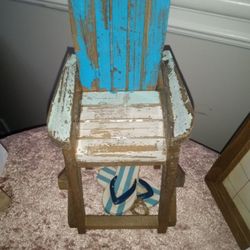 Mini Wooden Beach Chair And Sandals 