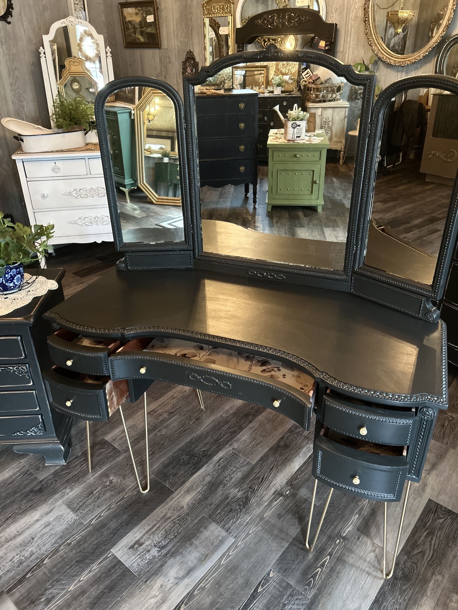 Amazing Black & Gold Antique Vanity W/ Trifold Mirror 