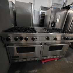 60" VIKING GAS RANGE STAINLESS STEEL 