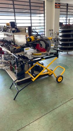 Dewalt double bevel compound miter saw 12”