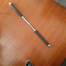 Work Out Bar. Can Use To Curl, Back Arm , Triceps. Weight Of Bar(25lbs) Good For Women Or Older Person To Use.