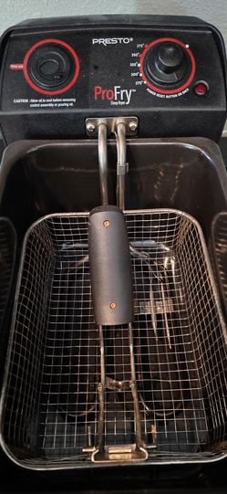 Presto profry deep fryer lightly used