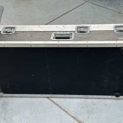 Heavy Duty Roadie Keyboard Case With Rolling Wheels 
