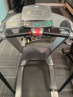 Precor USA Model 9.31 Treadmill
