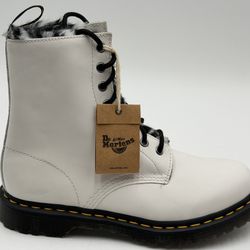 New DR MARTENS SZ 9 Women’s White Boots 