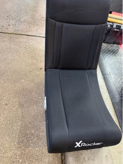 GAMING CHAIR