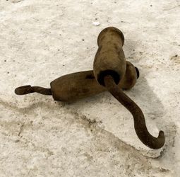 Vintage Tie Wire Twister Bale Hook Fence Tool Primitive Farm Tool Steel