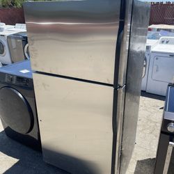 Standard Fridge 
