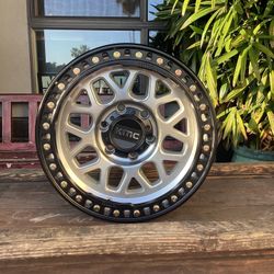 17” KMC KM549 WHEELS