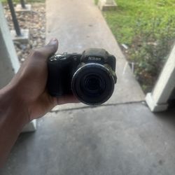 nikon coolpix l830