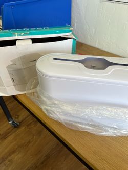 Brand new inbox, countertop, white paper towel holder