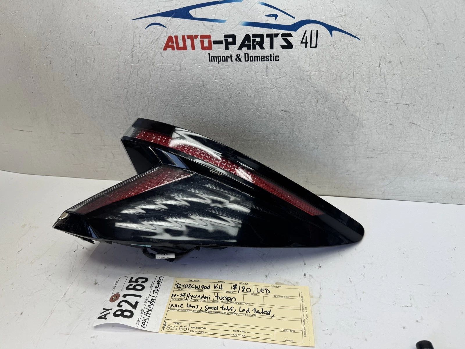 2020 - 2021 - 2022 HYUNDAI TUCSON RIGHT PASSENGER LED TAIL LIGHT OEM AY82165