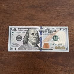 2013  $100 Dollar  Bill.   Star Note  