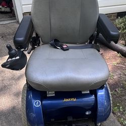 Jazzy Select 14  Mobility Wheelchair 