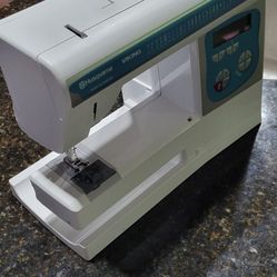 Husqvarna Viking Scandinavia 200