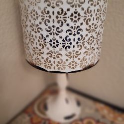 LAMP CANDLEHOLDER 