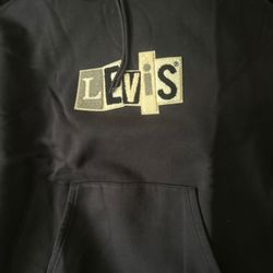 Unisex Levi Pull Over Hoodie 