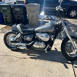 2004 Honda VT750 SHADOW