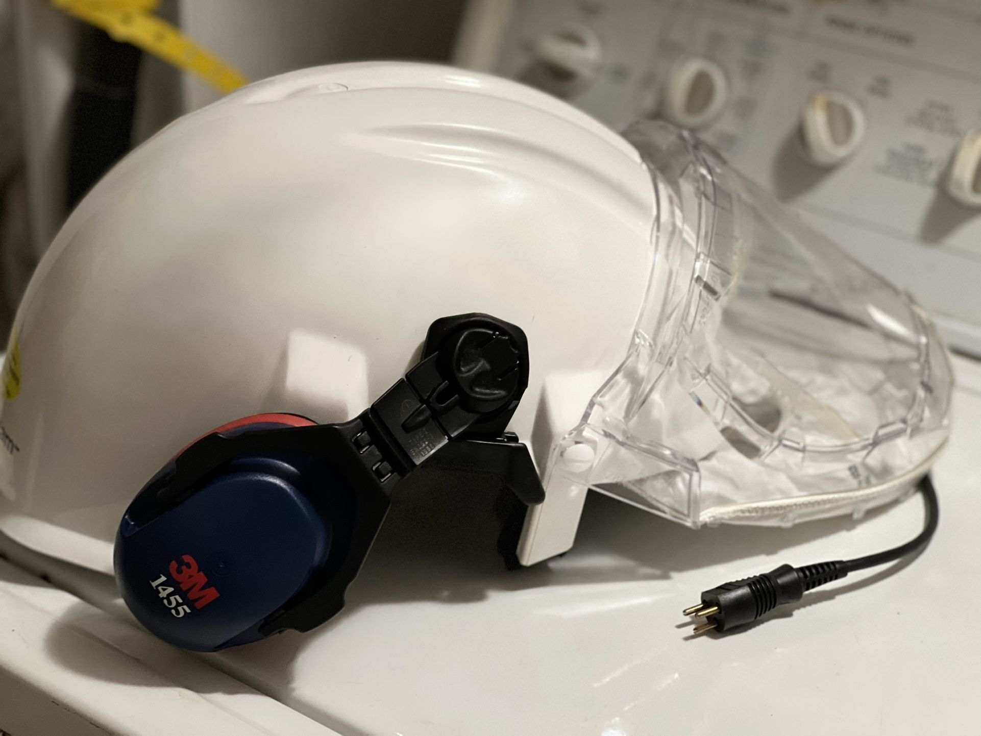 3M Airstream As-400 Helmet/Respirator
