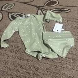 Baby Onesie And Bib $5 Total 