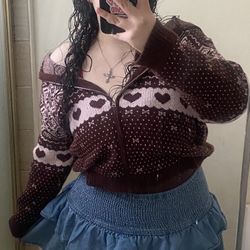 KNIT SWEATER