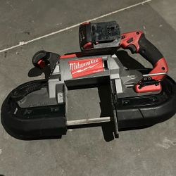 Milwaukee Bandsaw