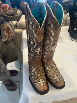 Cowgirl boots Size 6 New